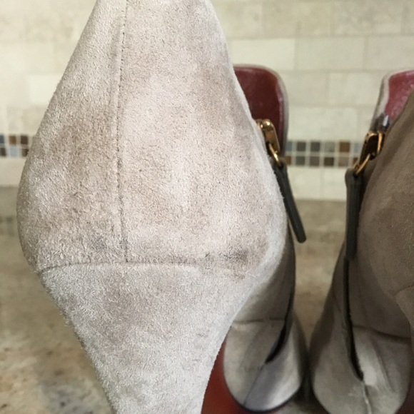 Gucci Taupe Suede Tassel Heeled Booties AS IS - Picture 7 of 16